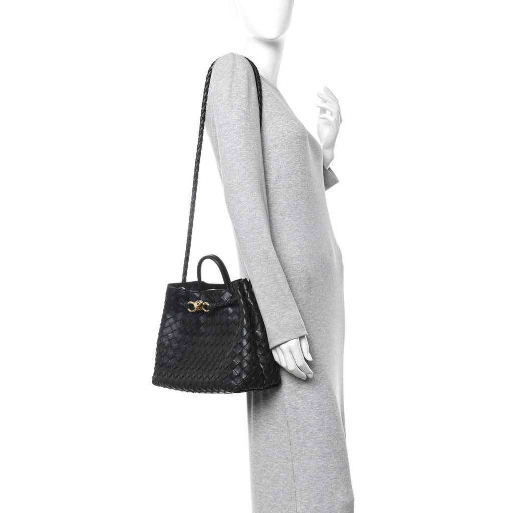 Nappa Intrecciato Medium Andiamo Shoulder Bag Black