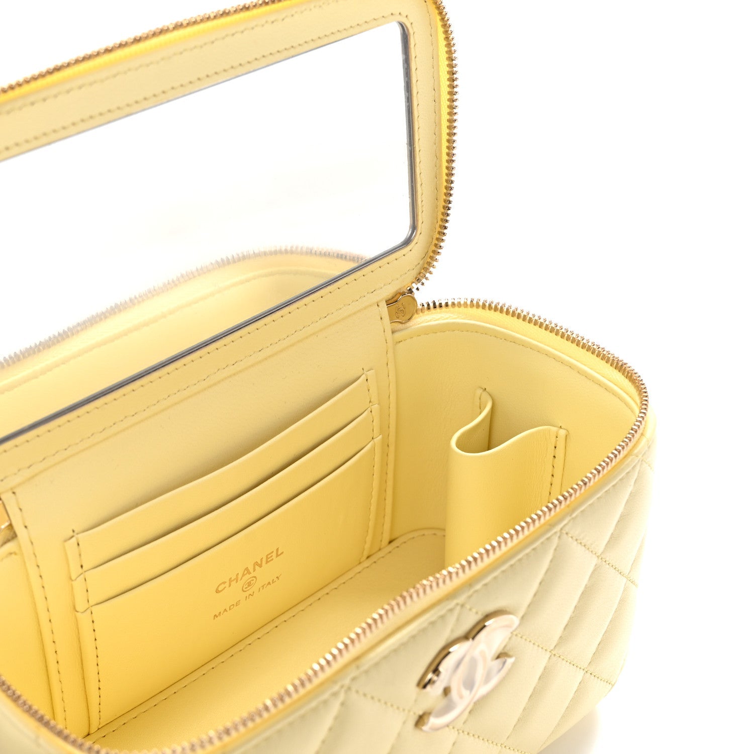 Lambskin Quilted Small Vanity Case With Chain Light Yellow