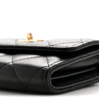 Lambskin Quilted Pearl Crush Clutch With Chain Black