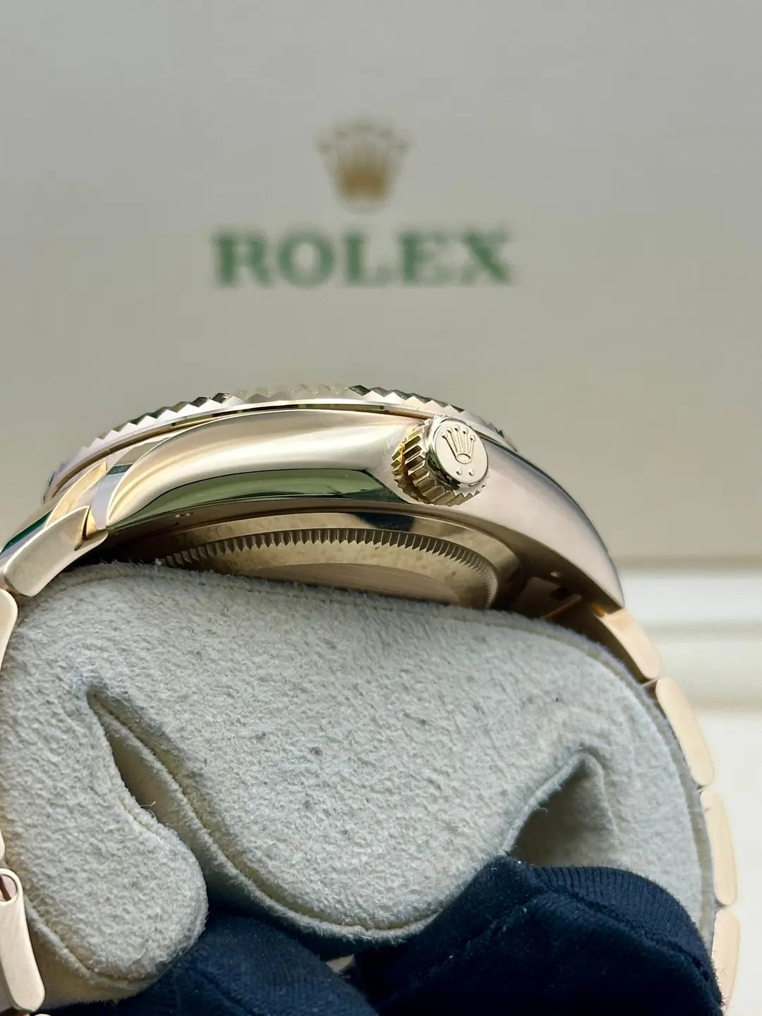 Rolex Yellow Gold Sky-Dweller  - White Index Dial - Oyster Bracelet - 326938 w