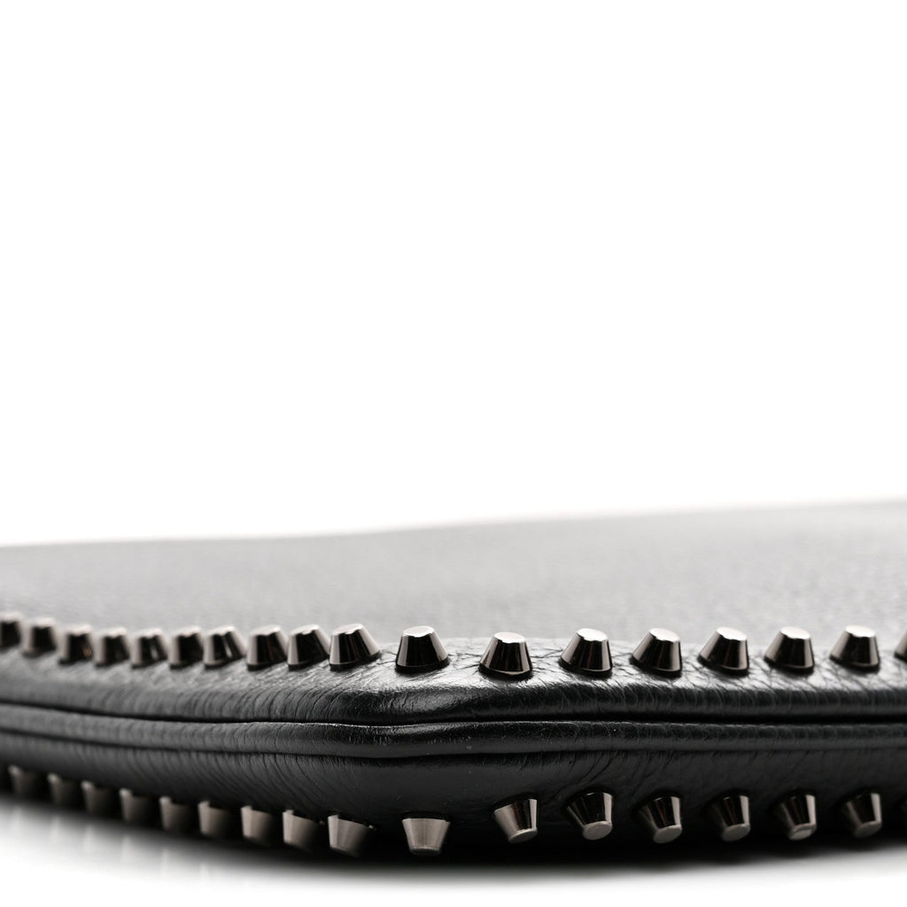 Calfskin Studded Loubiposh Clutch Black