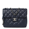 Caviar Quilted Medium Urban Companion Flap Navy