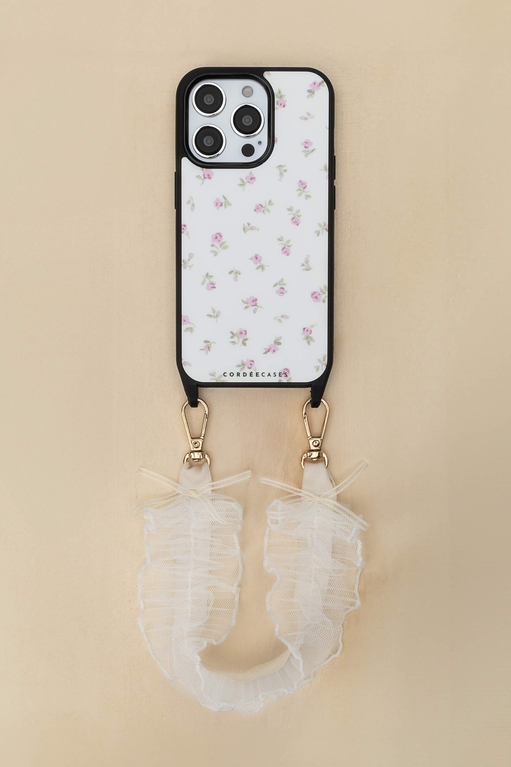 Cordée Cases Ruffle Rose Phone Wristlet Set