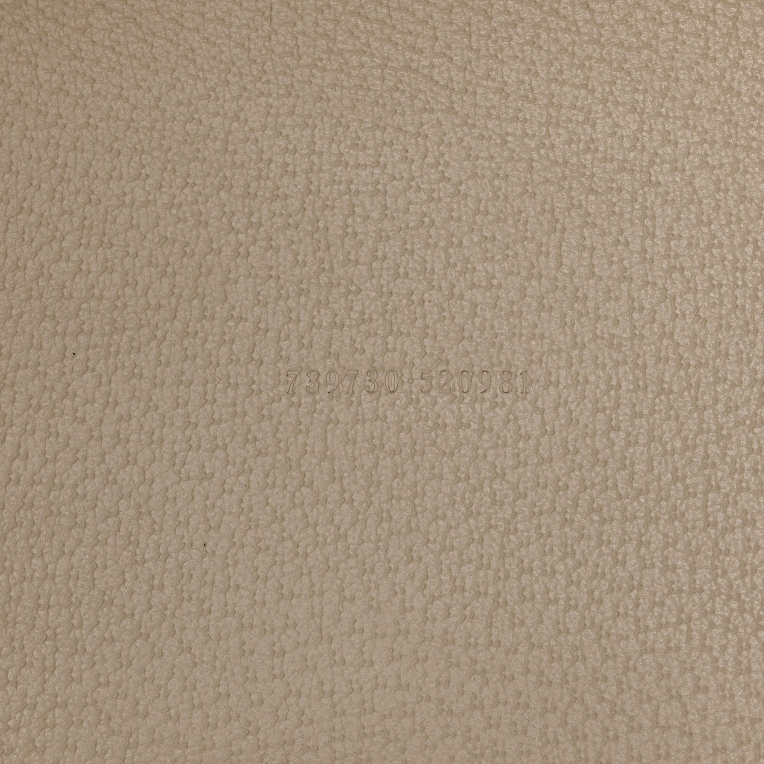 Textured Dollar Calfskin Medium Ophidia Shoulder Tote Bag  Mystic White