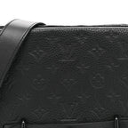 Taurillon Monogram Steamer Messenger Black