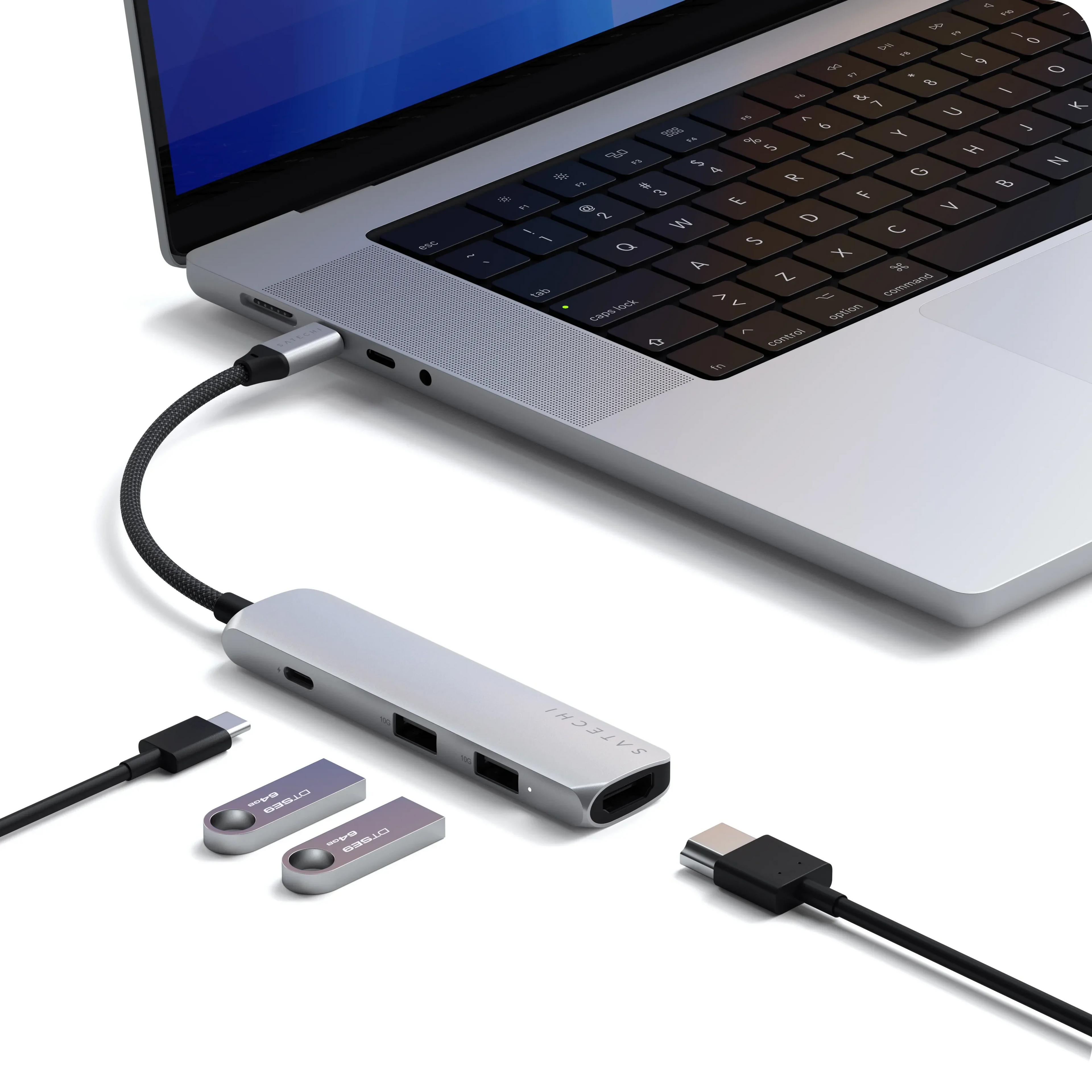 4-in-1 USB-C Slim Multiport Adapter 4K