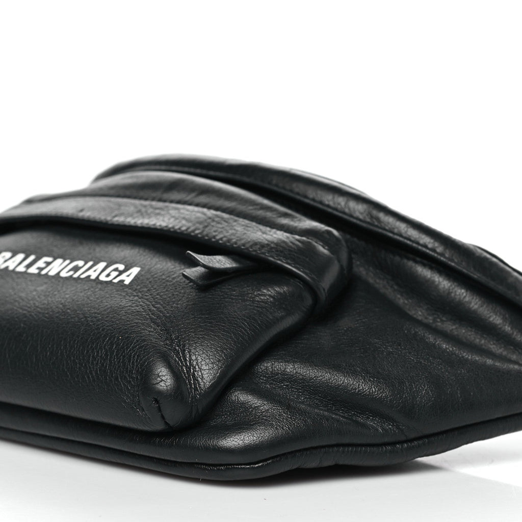 Smooth Calfskin Logo Large Everyday Beltpack Black White