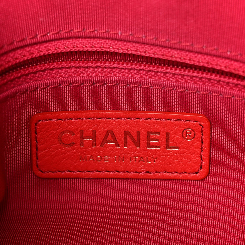 Caviar Quilted Small In & Out Camera Case Pink