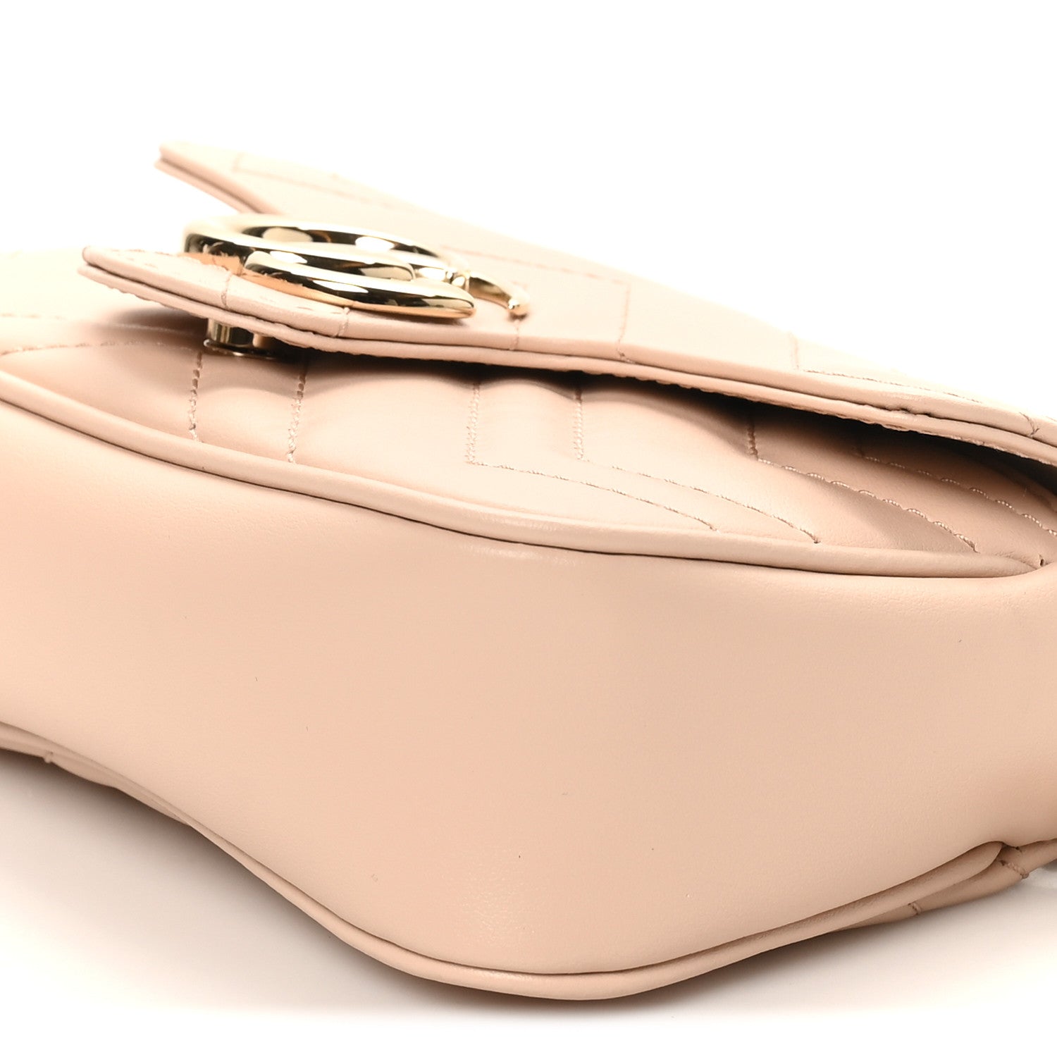 Calfskin Matelasse Super Mini GG Marmont Shoulder Bag Beige