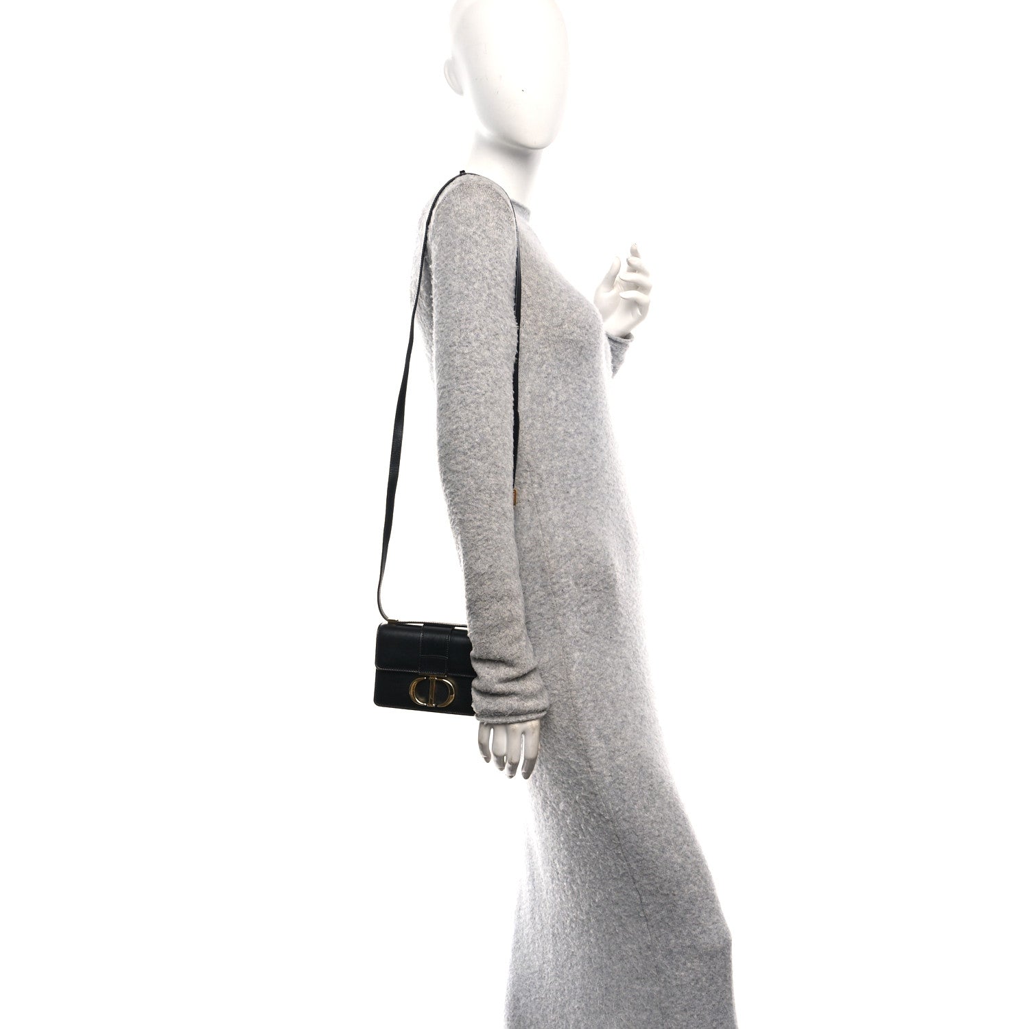Smooth Calfskin 30 Montaigne Flap Bag Black