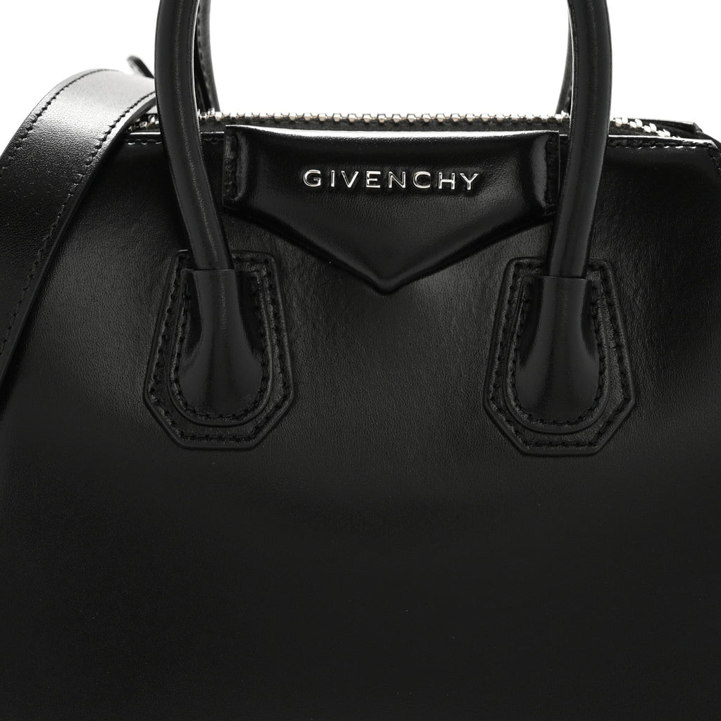 Shiny Lord Calfskin Mini Antigona Black