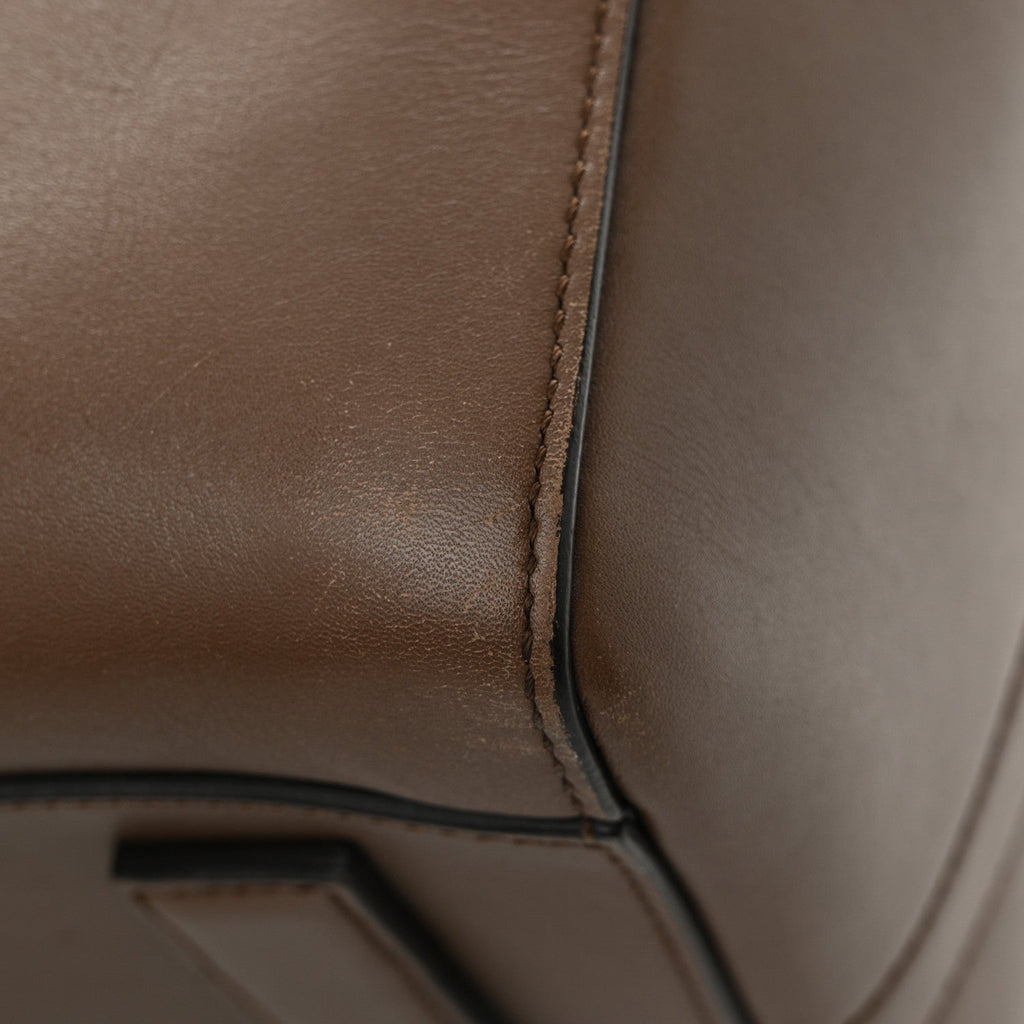 Shiny Lord Calfskin Medium Antigona Brown