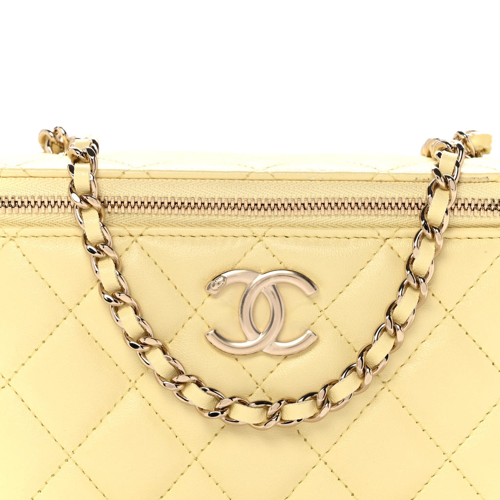 Lambskin Quilted Small Vanity Case With Chain Light Yellow