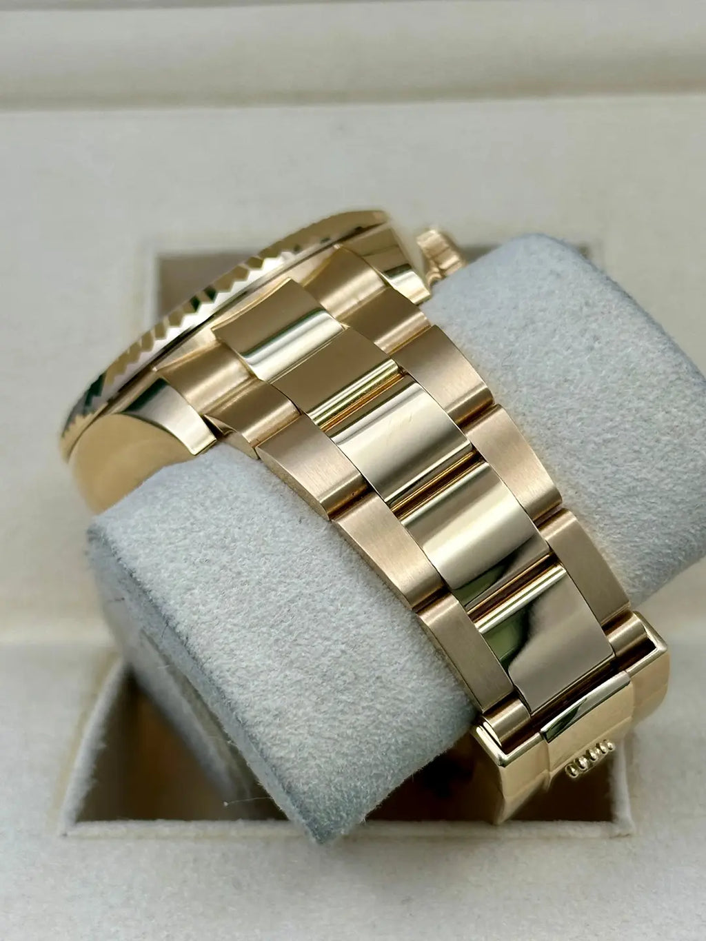Rolex Yellow Gold Sky-Dweller  - White Index Dial - Oyster Bracelet - 326938 w