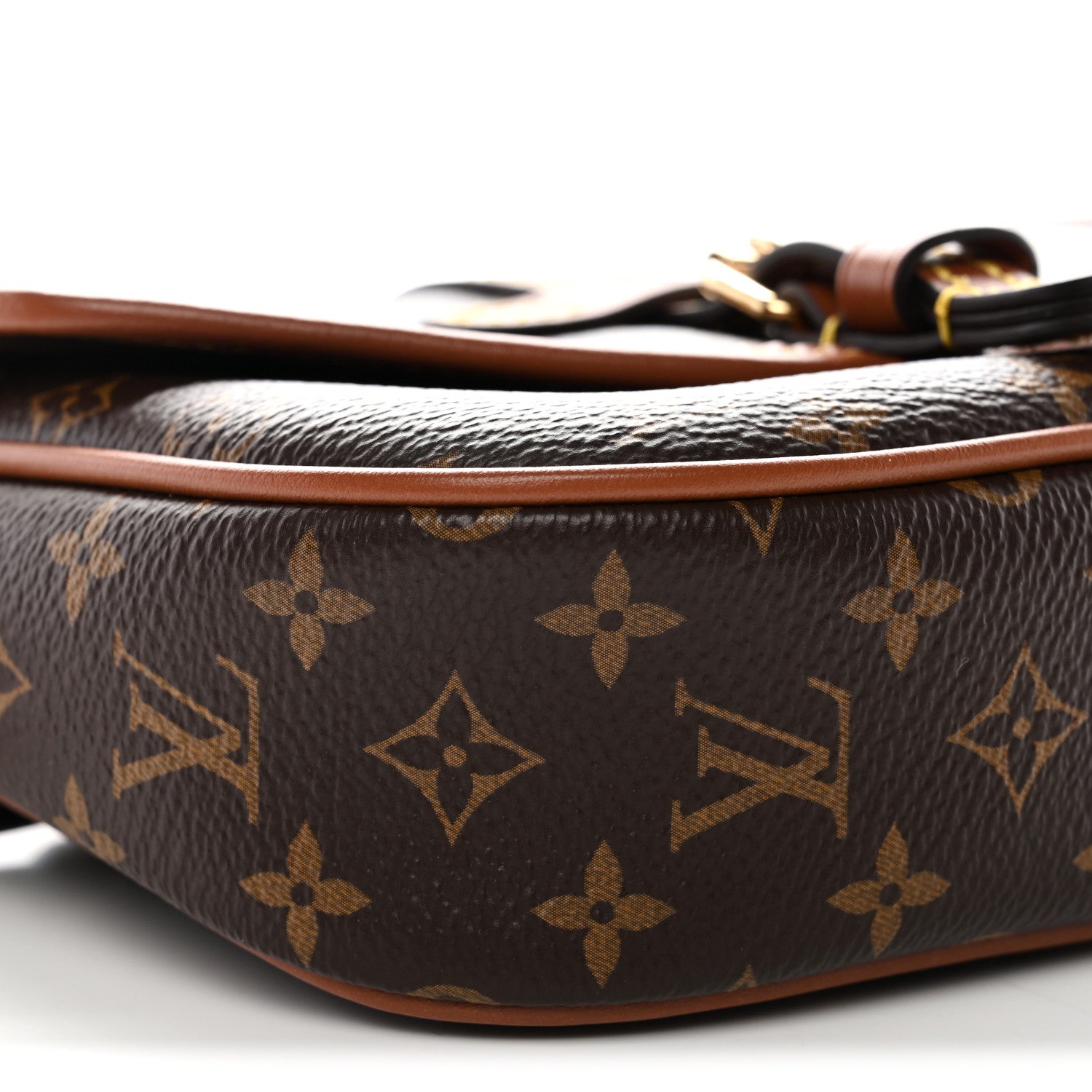 Monogram Solo