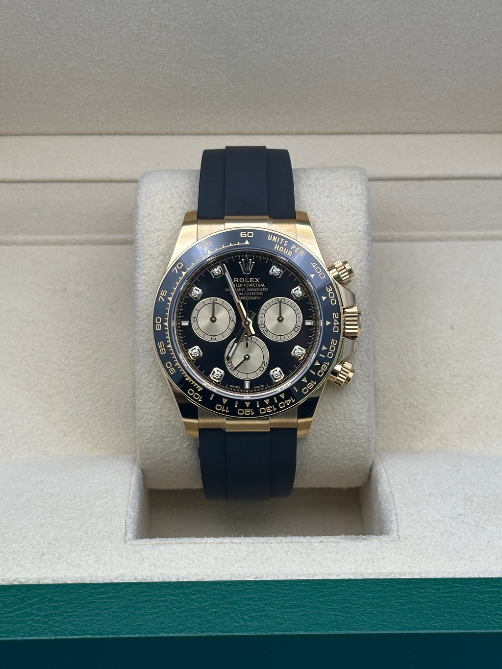 Rolex Yellow Gold  Daytona   - Black And Golden Diamond Dial - 126518ln bkchdof