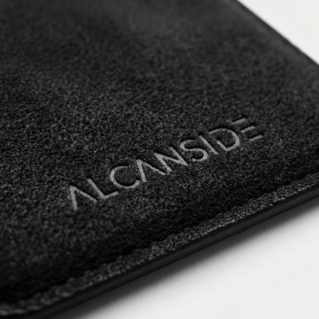 Alcantara MagSafe Wallet - Deep Black