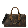 Reverse Monogram Giant OnTheGo East West Chain