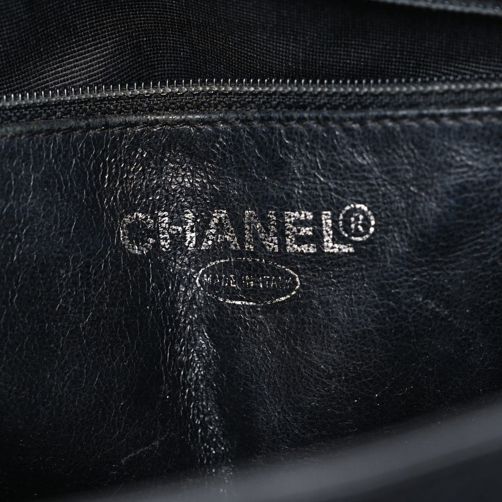 Caviar Quilted Medallion Tote Black