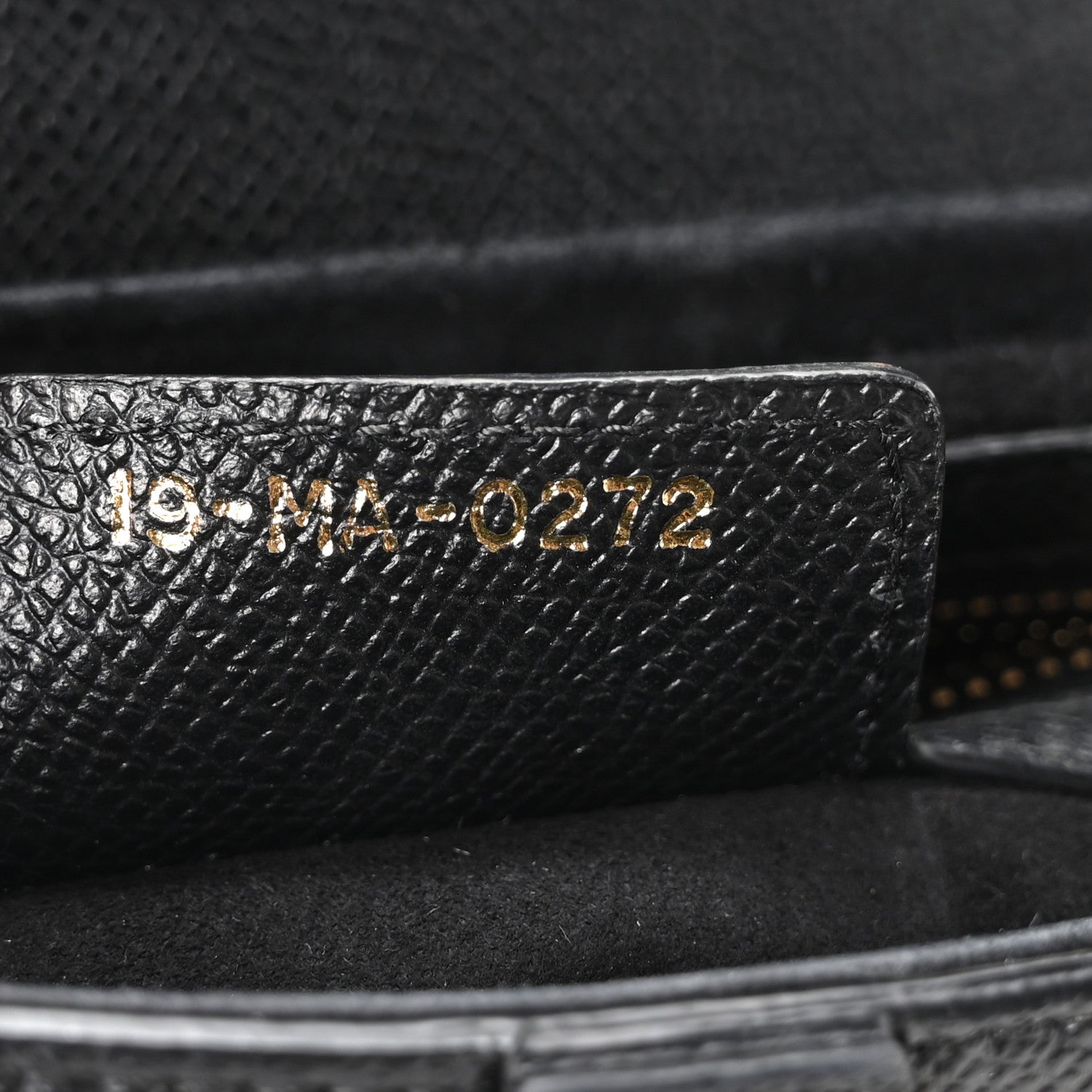 Grained Calfskin Saddle Bag Black