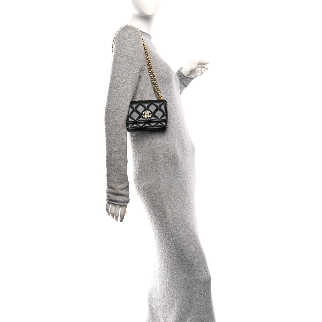 Lambskin Enamel Quilted Pending CC Clutch With Chain Black