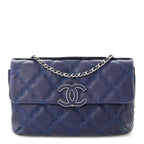 Calfskin Quilted Double Stitch Hamptons Clutch with Chain Blue
