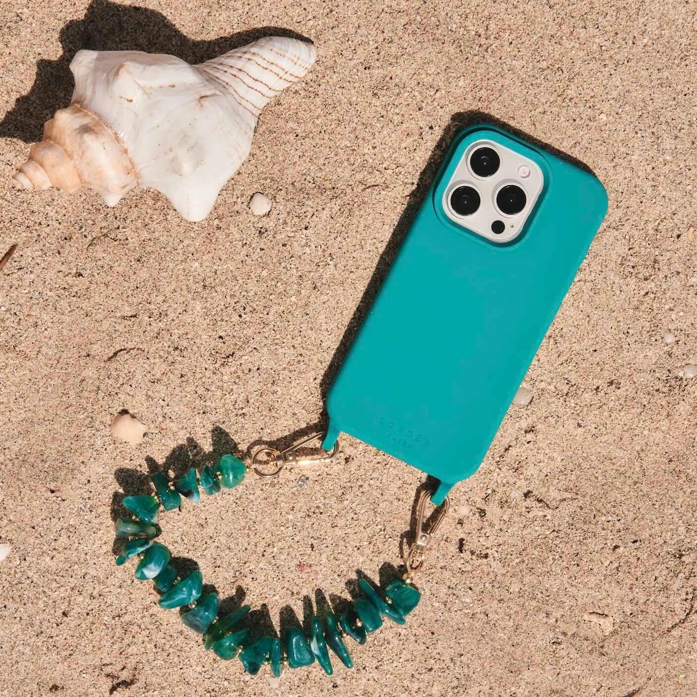 Cordée Cases Turquoise Tide Phone Chain Set