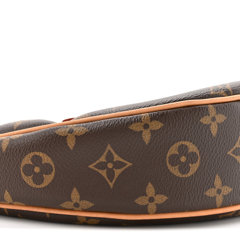 Monogram Loop