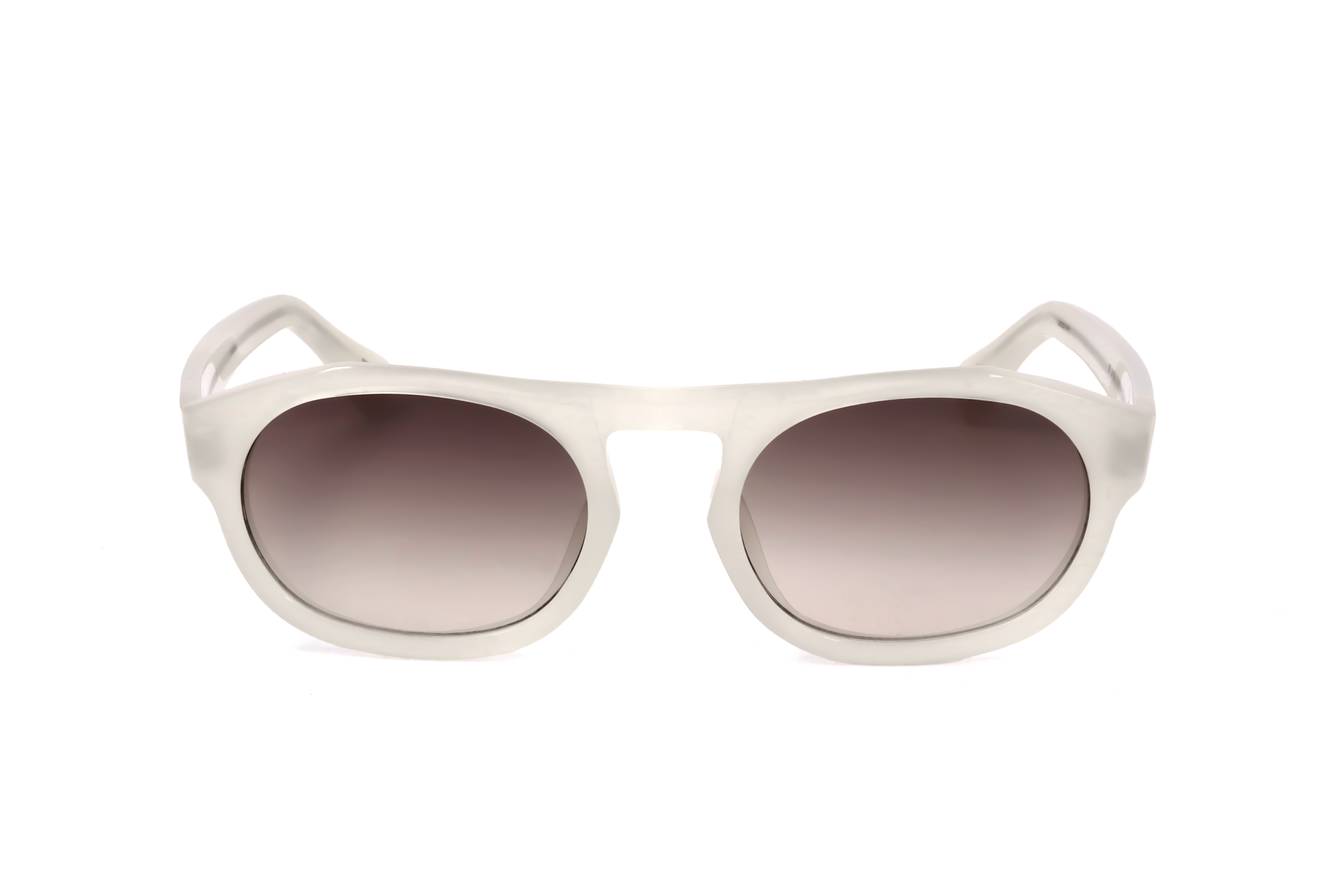 Dries Van Noten by Linda Farrow DVN38 C11