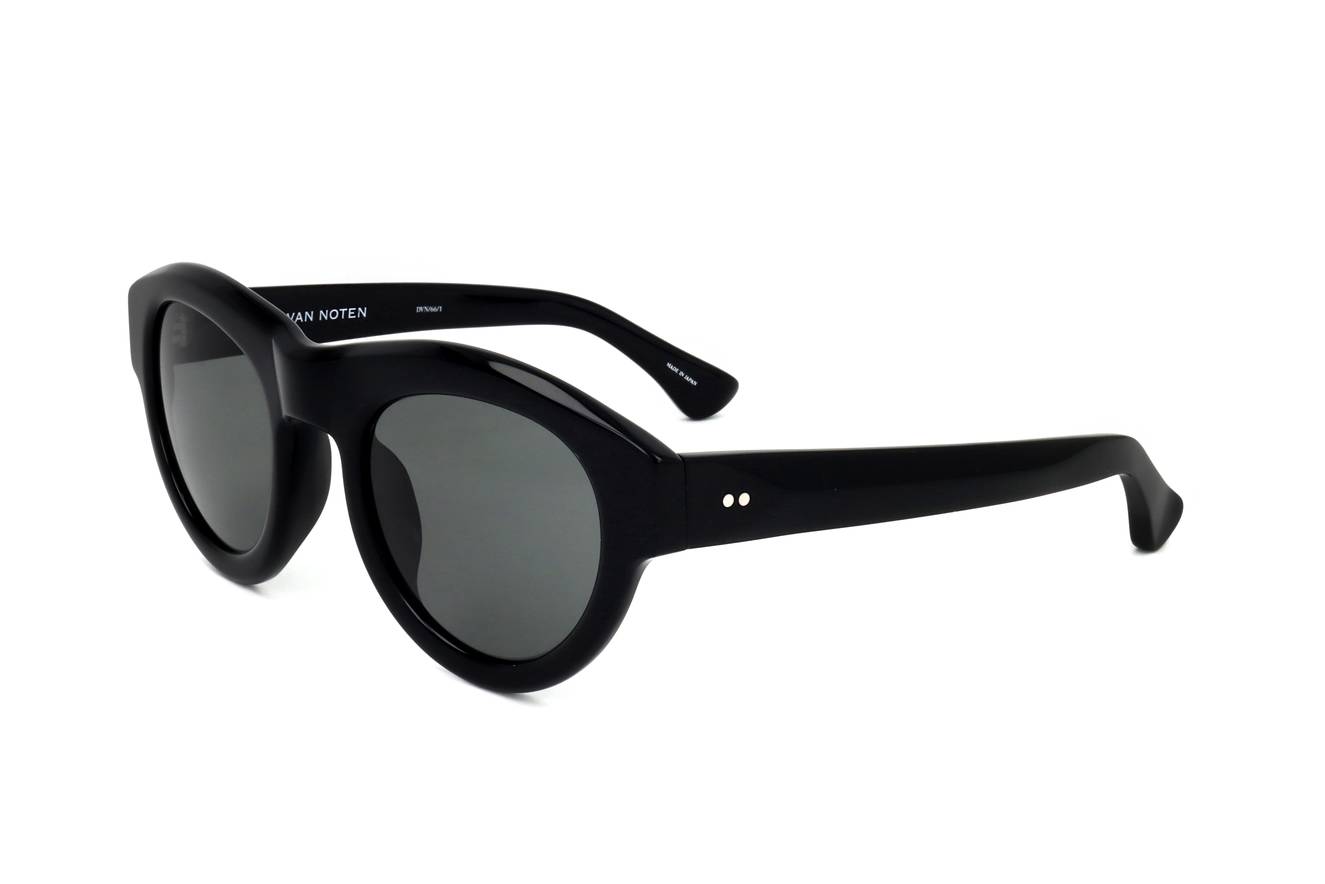 Dries Van Noten by Linda Farrow DVN66 C1