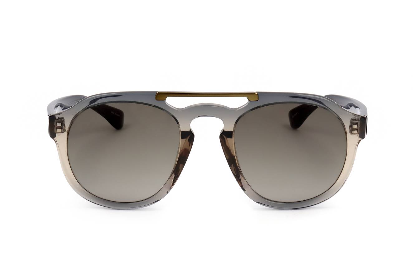 Dries Van Noten by Linda Farrow DVN55 C11