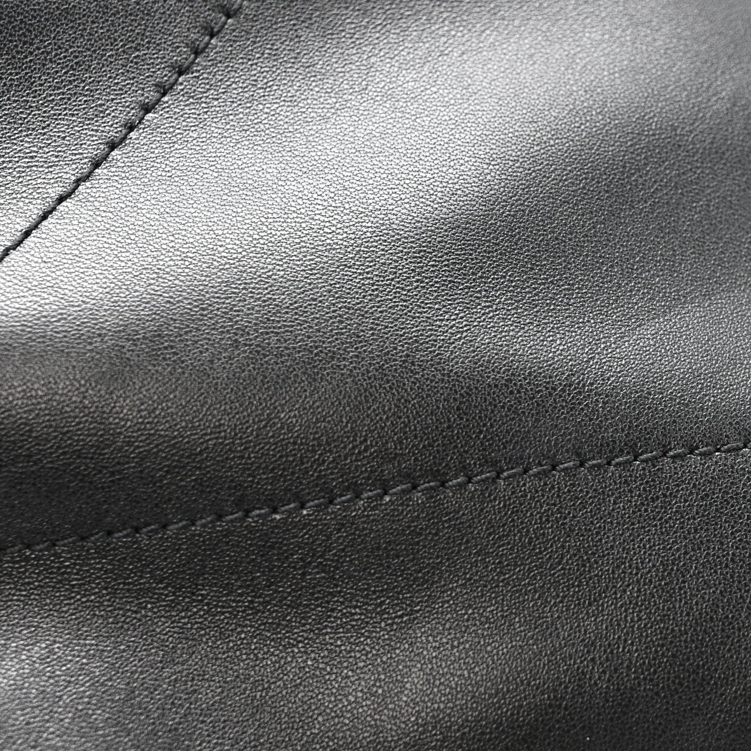 Lambskin Matelasse Monogram Medium Jamie 4.3 Pochon Black