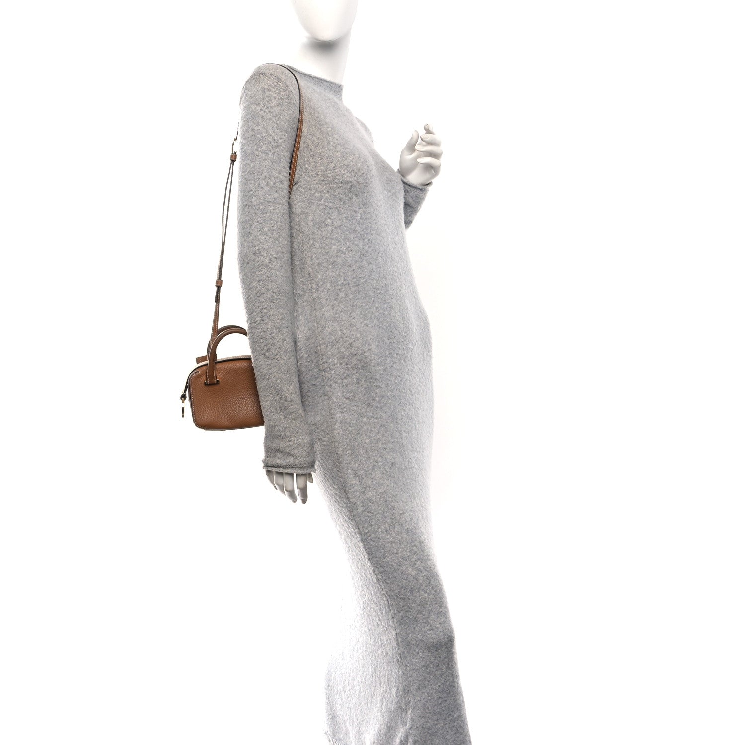 Taurillon Soft Nano Cool Box Satchel Vegetal Ivory