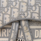 Oblique Slim Saddle Pouch Grey