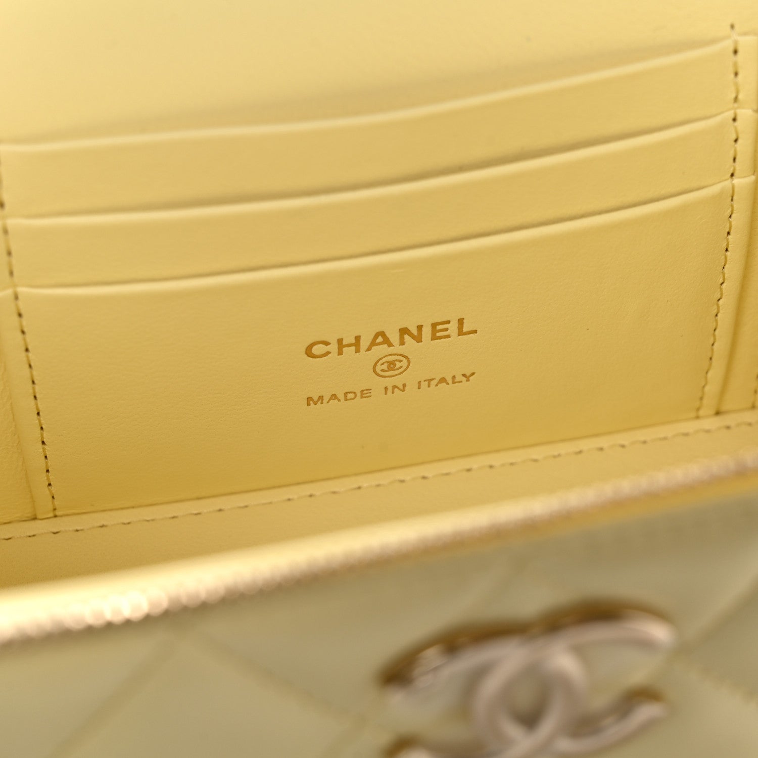 Lambskin Quilted Small Vanity Case With Chain Light Yellow