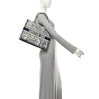 Canvas Embroidered Medium Dioriviera Toile De Jouy Book Tote Blue