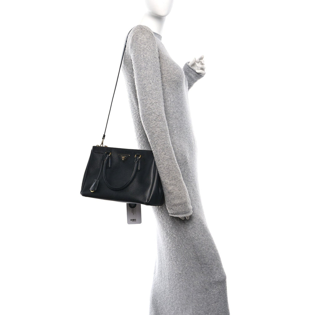 Saffiano Small Galleria Double Zip Tote Black