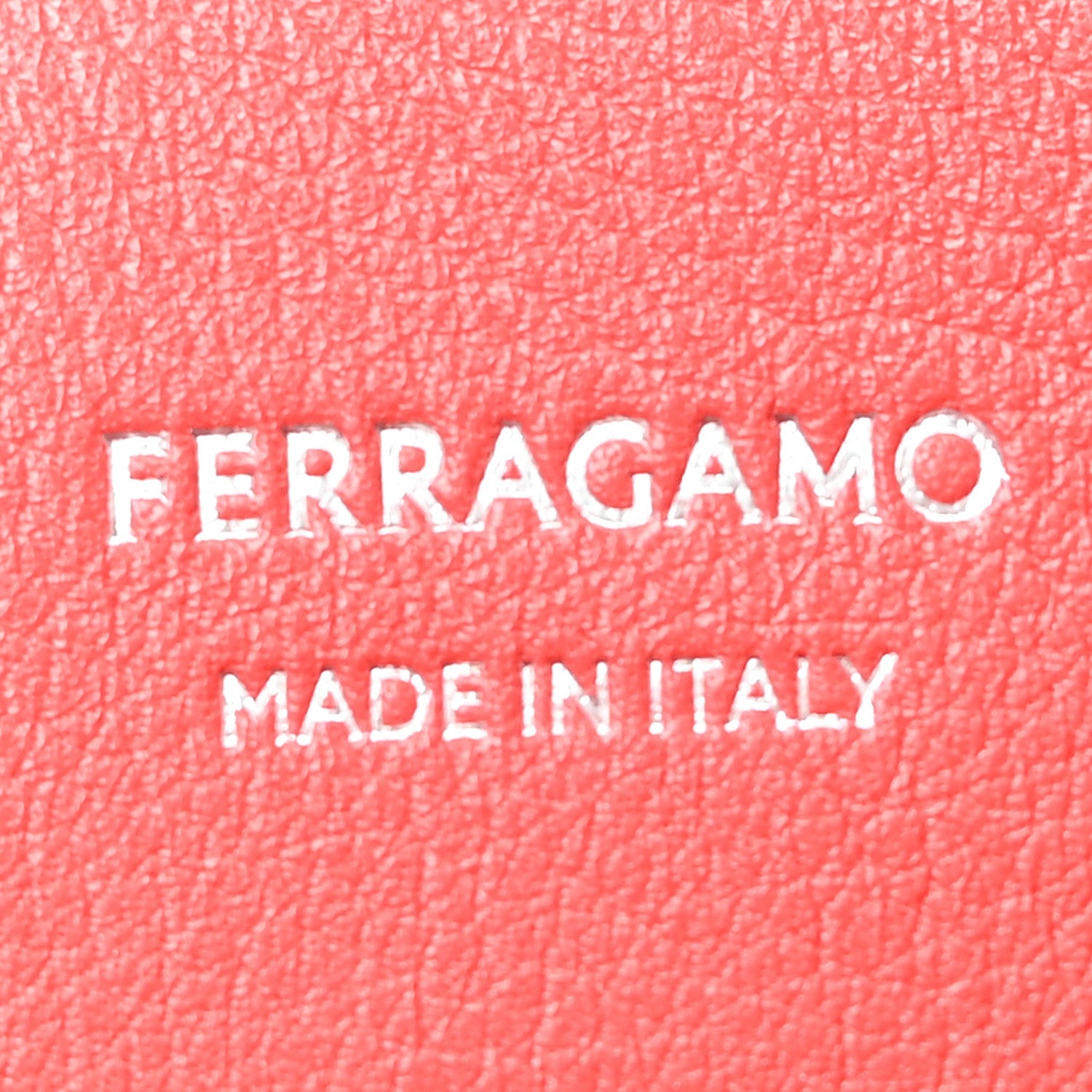 Natural Grain Calfskin Bicolor Large Hug Bag Testa Di Moro Flame Red
