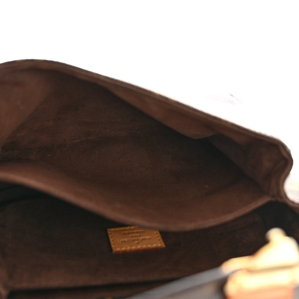 Monogram Pochette Metis
