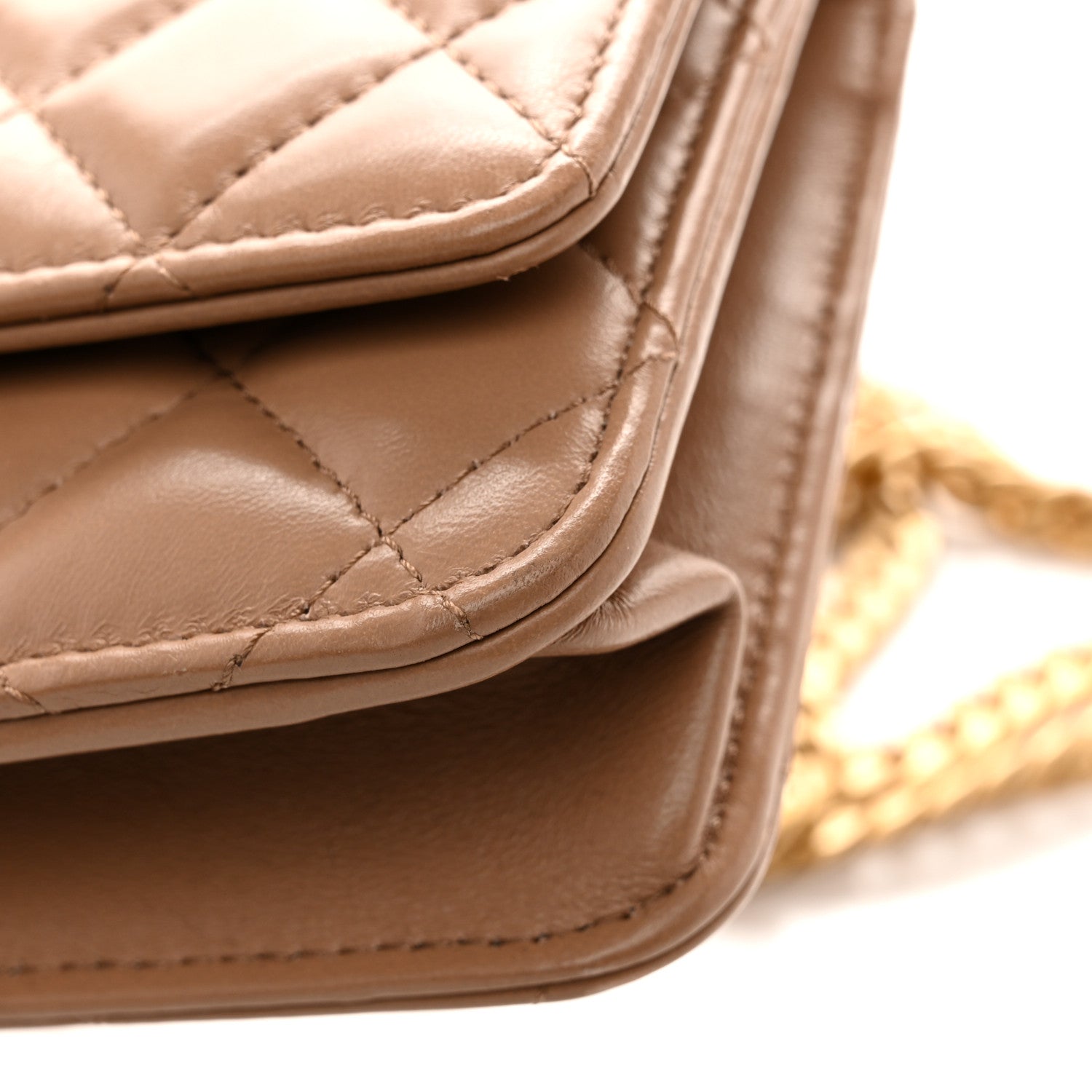 Calfskin Quilted Perfect Fit Wallet On Chain WOC Beige