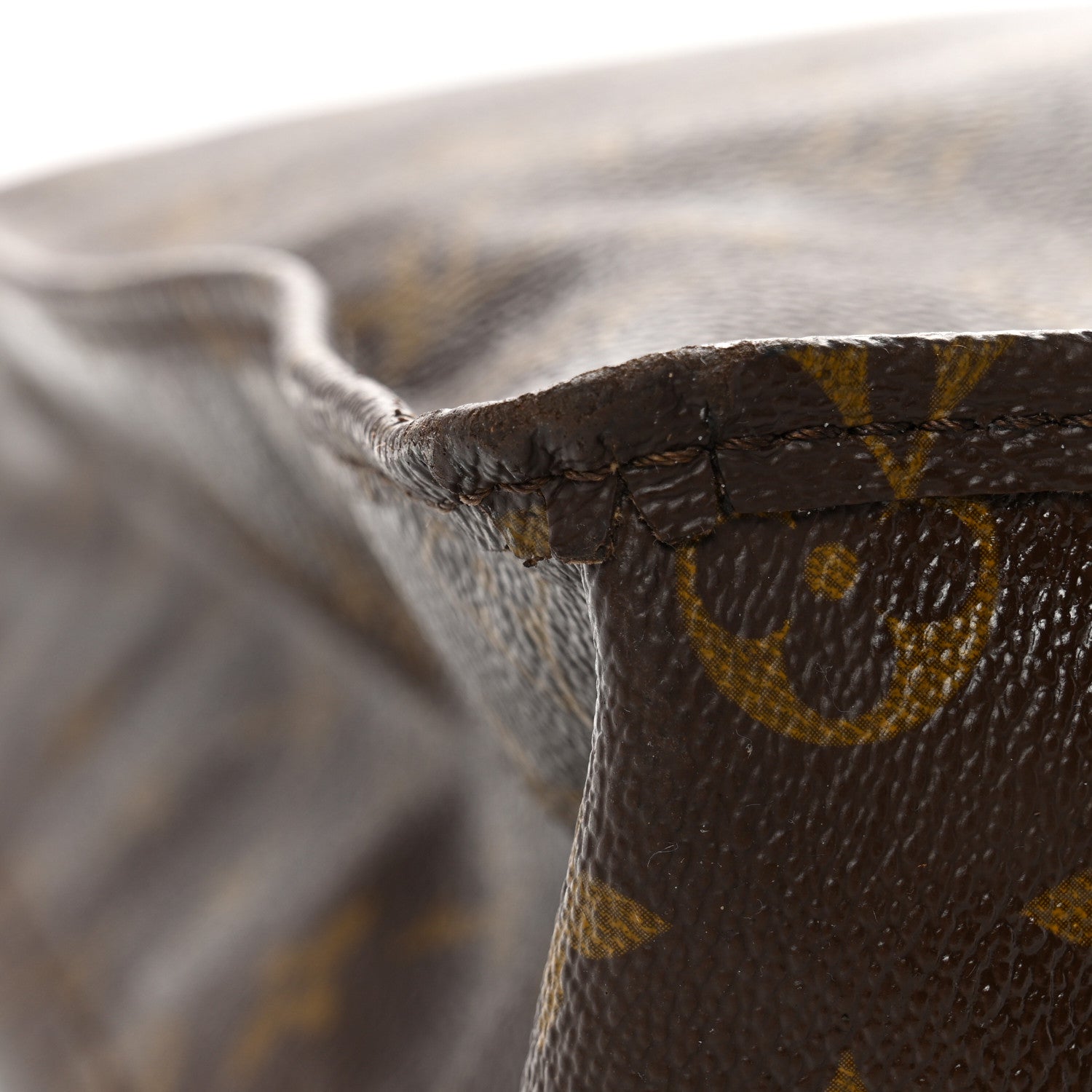 Monogram Sac Plat