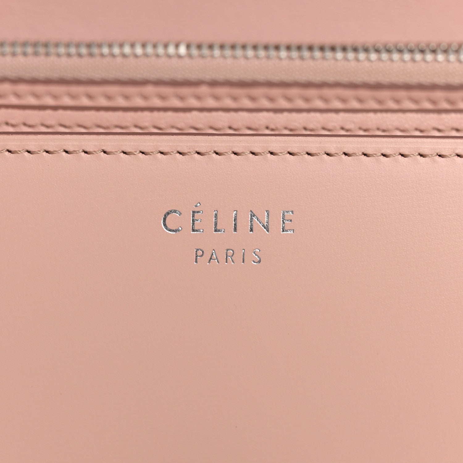 Smooth Calfskin Medium Classic Box Flap Bag Pink
