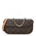 Monogram Ivy Wallet On Chain