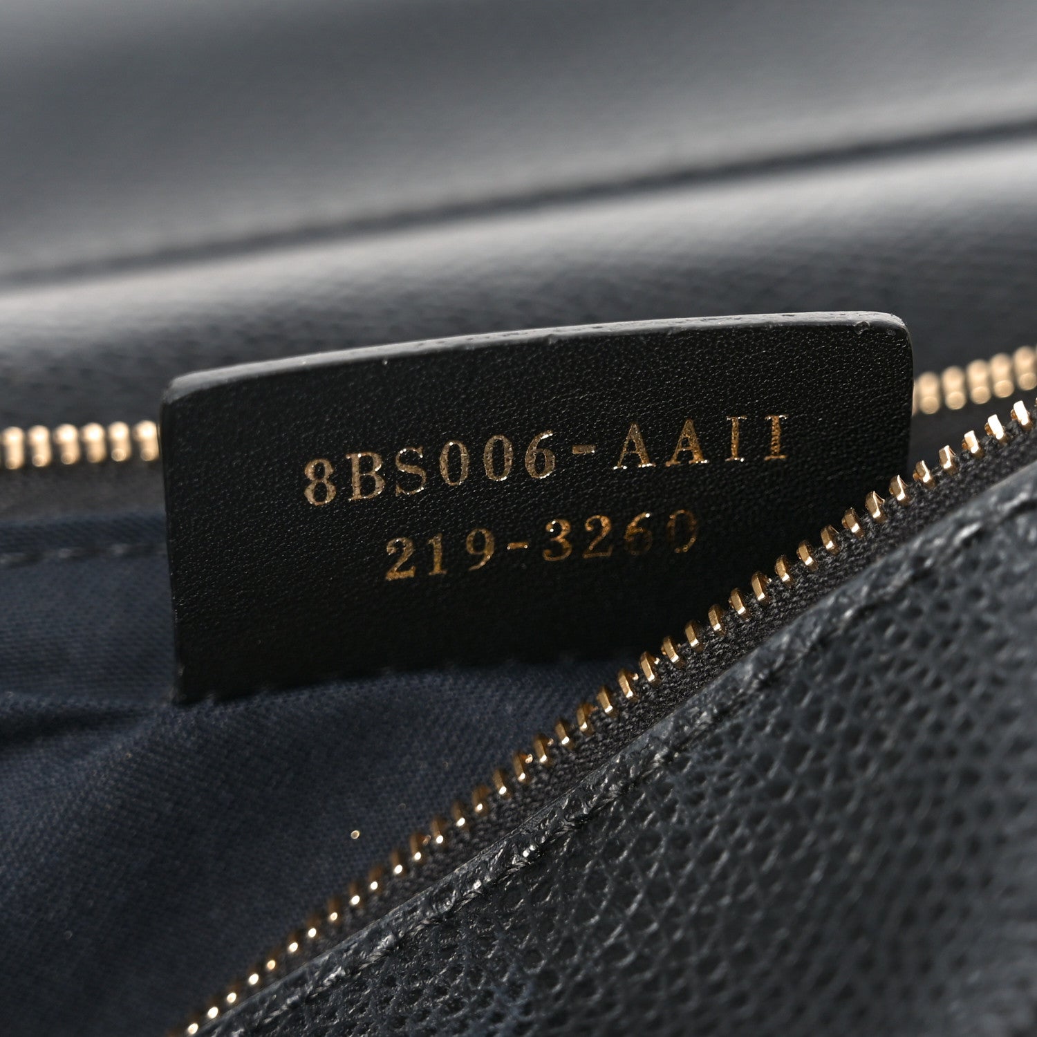 Vitello Cruise F is Fendi Bi-Color FF 1974 Embossed Medium Envelope Wallet On Chain Black Maya