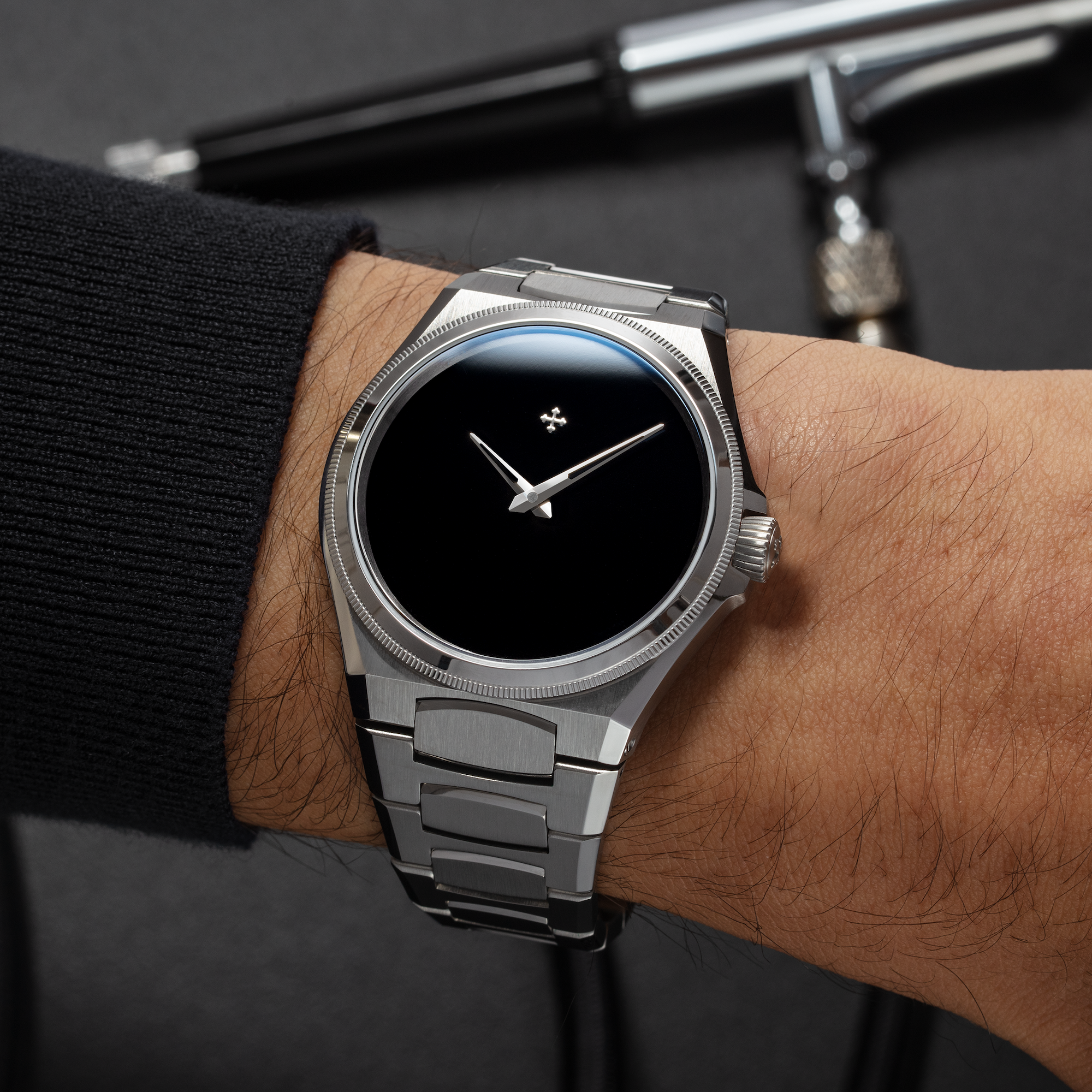 Venezianico Arsenale Ultrablack Men’s Slim Black Automatic Watch