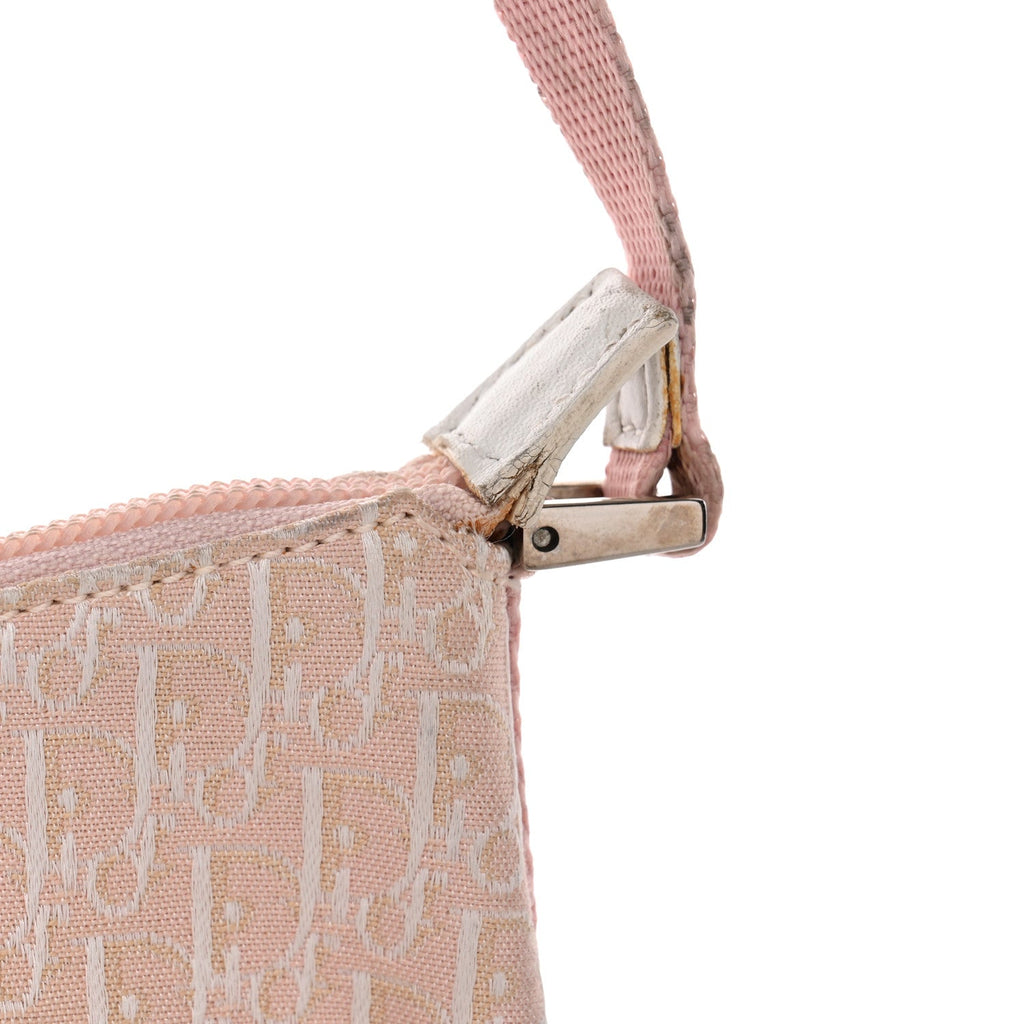 Monogram Shoulder Bag Pochette Pink