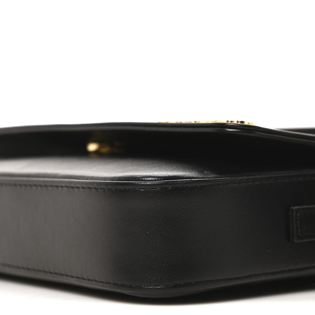 Smooth Calfskin Le Carinu Black