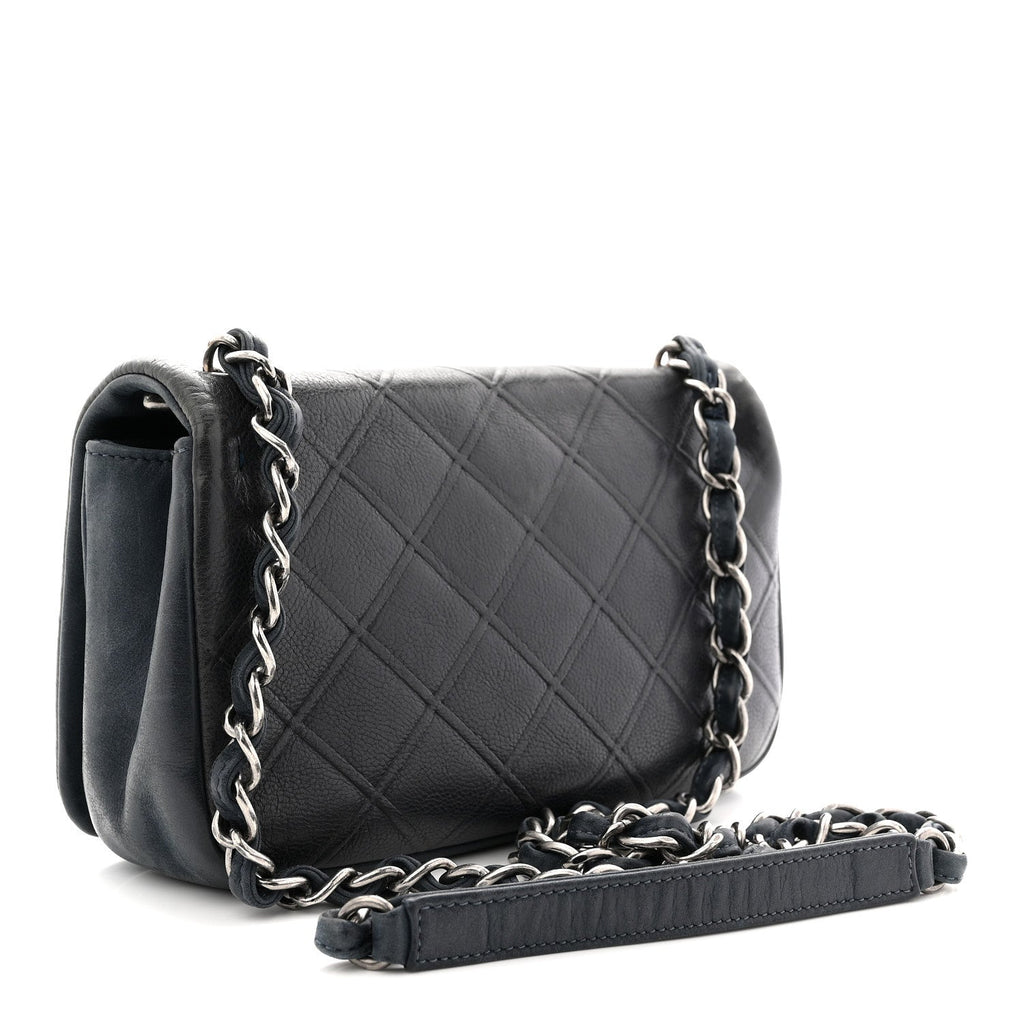 Calfskin Diamond Embossed New Chic Flap Blue