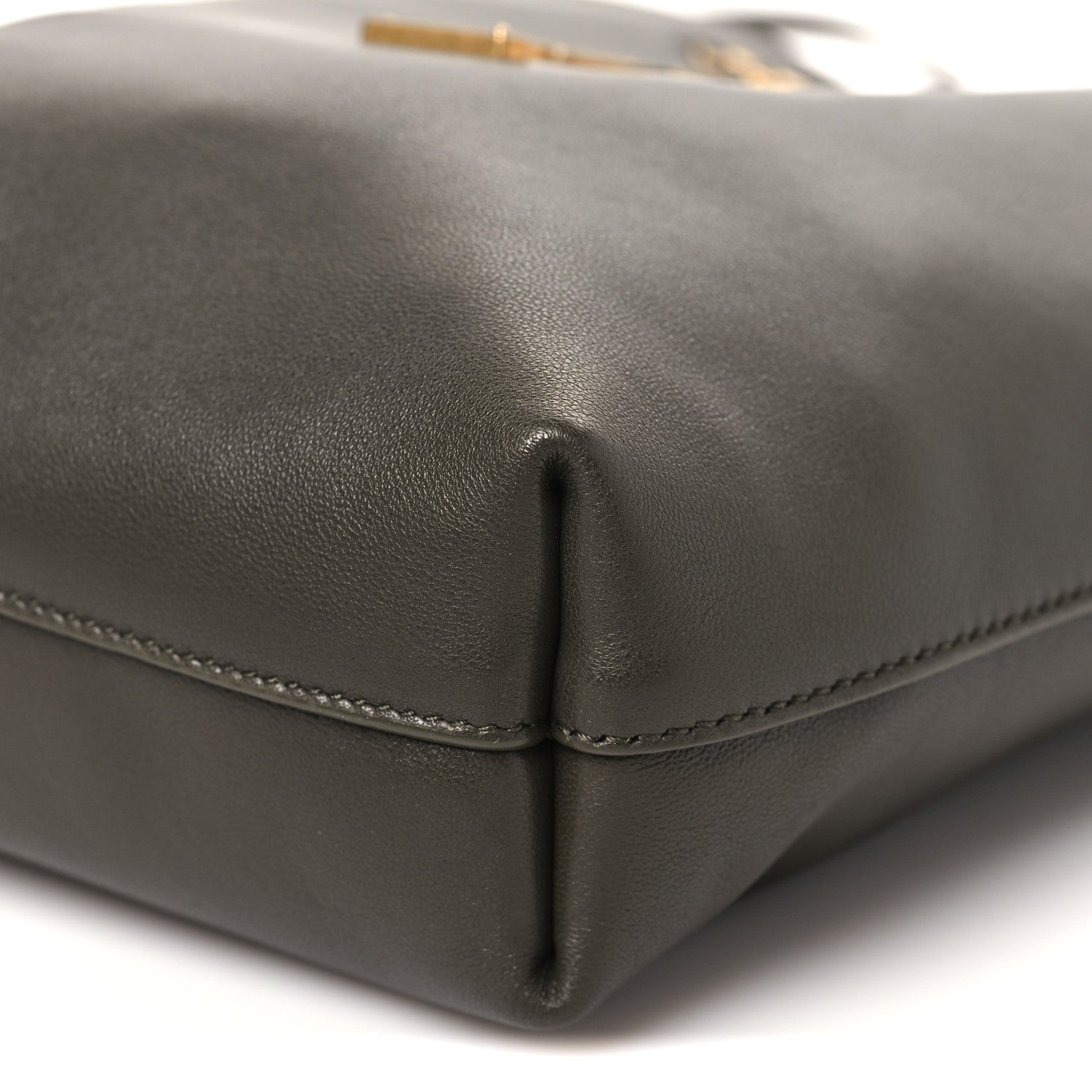 Lambskin Pochon Shoulder Bag Light Musk