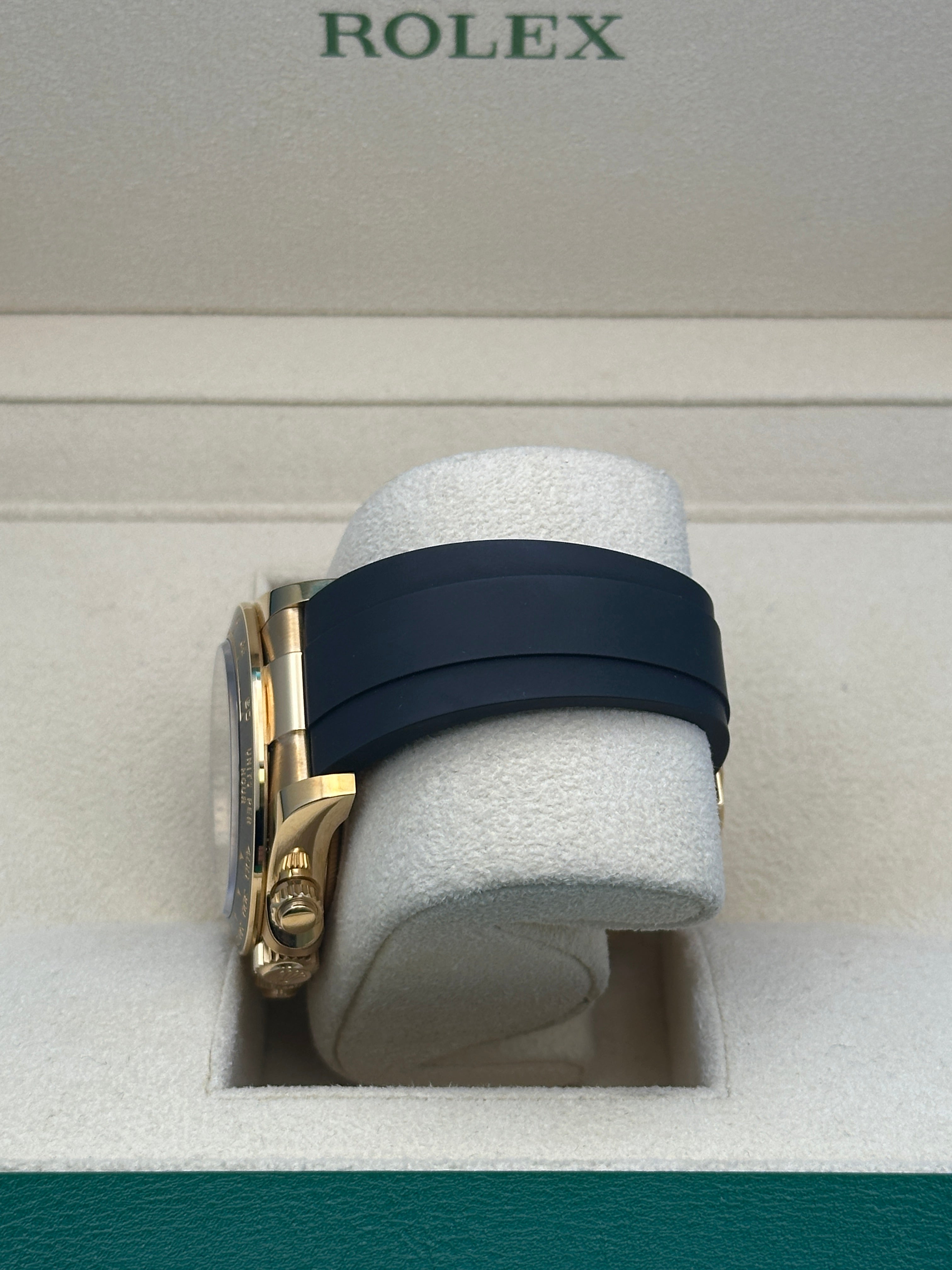 Rolex Yellow Gold  Daytona   - Black And Golden Diamond Dial - 126518ln bkchdof